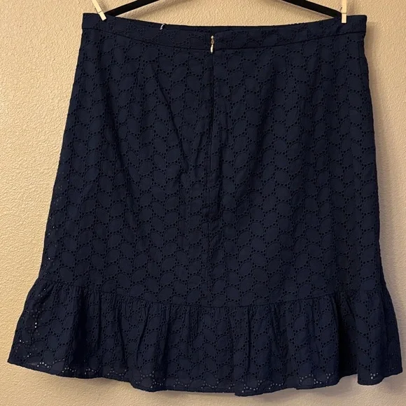 Draper James Navy Blue Eyelet A-Line Knee Length Skirt Size 16 Ruffle Hem - Picture 10 of 15